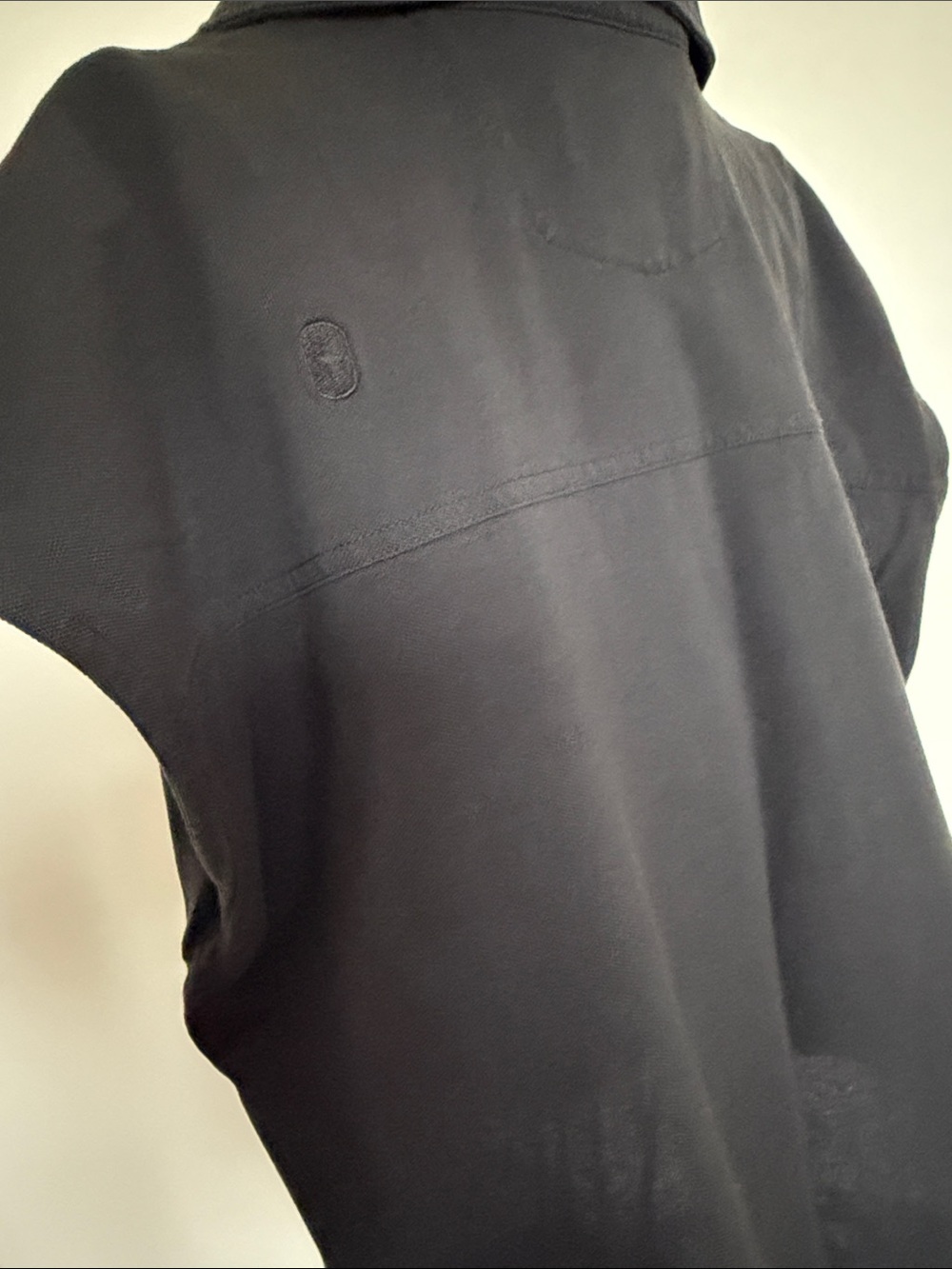 FIGSPRO- Drop Shoulder Polo Top - Picture 6 of 8